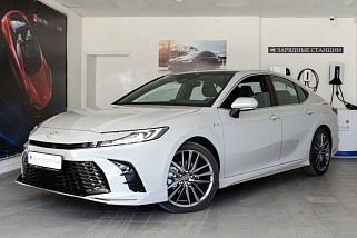 Toyota Camry 2.0HS CVT Sport