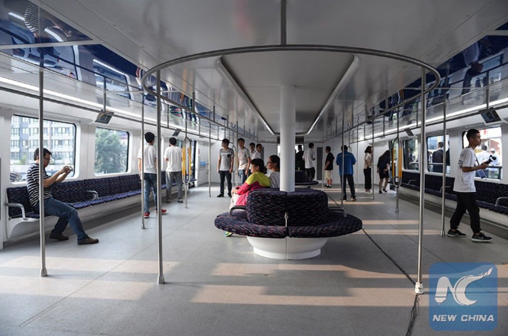 transit-elevated-bus-teb--image-via-china-xinhua-news_100559821_l